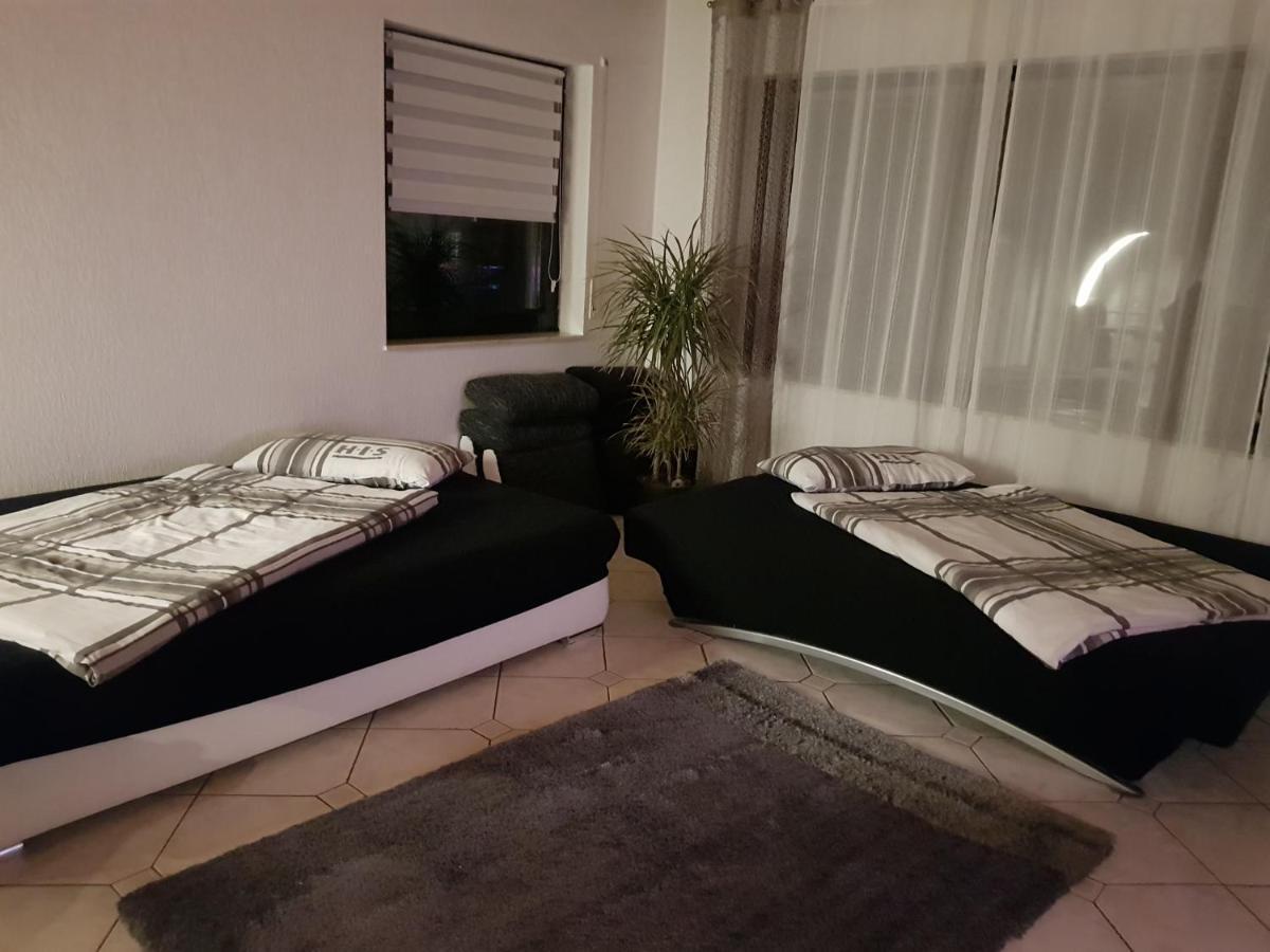 Ferienwohnung Tinas Beauty Некарщайнах Екстериор снимка