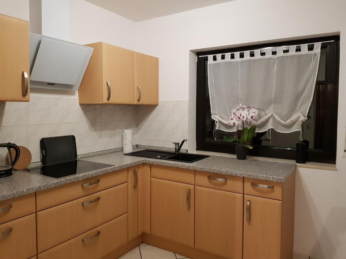 Ferienwohnung Tinas Beauty Некарщайнах Екстериор снимка